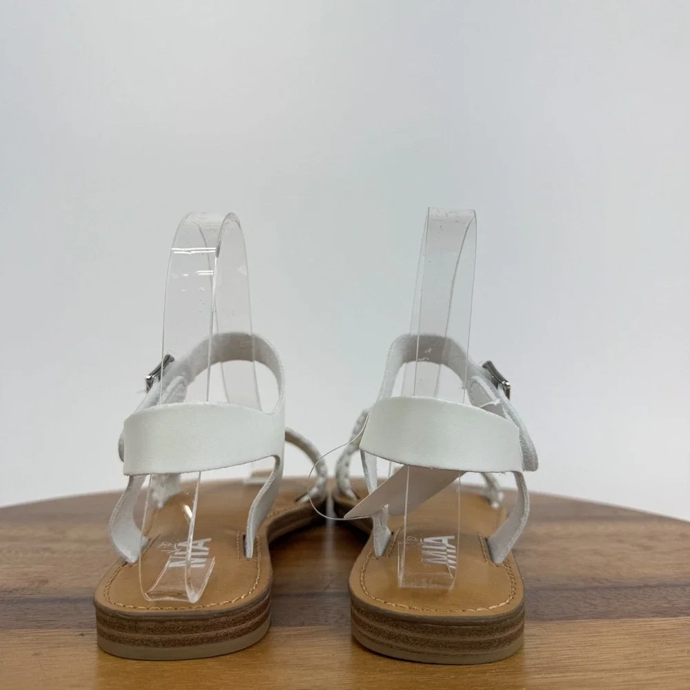 New NWOB Big Kids Mia Auri White Braided Leather Ankle Strap Sandals Size 3 Y‎